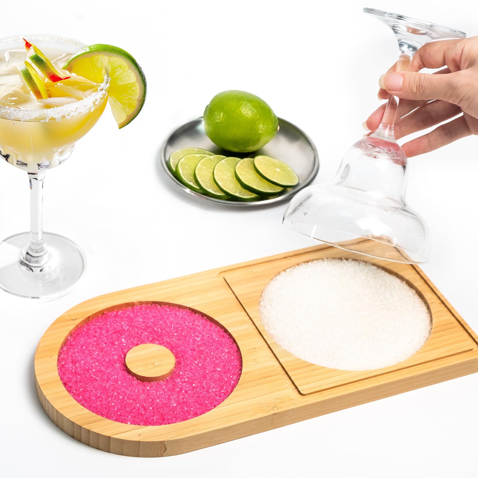 Bambú tallado con patrón floral aporta elegancia a la barra