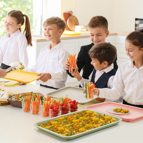 Bandejas Mumufy para usos múltiples en cantinas, cafeterías, hoteles y restaurantes.