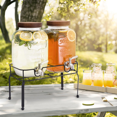 Mustry base estable para colocar en mesa o refrigerador sin ocupar mucho espacio.