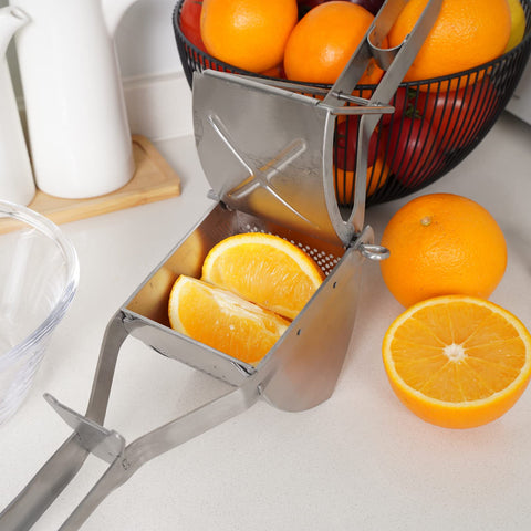 MyLifeUNIT prensapapas versátil para zanahorias y batatas, textura homogénea.