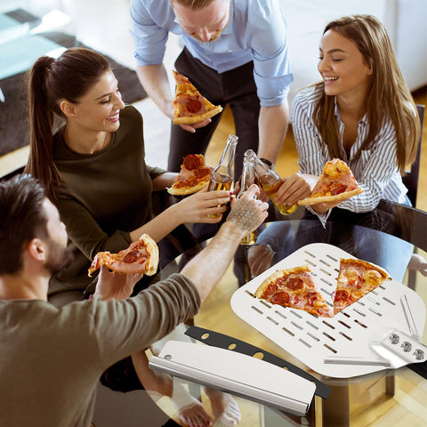 Cortapizzas Mysweety con funda de seguridad para almacenamiento seguro