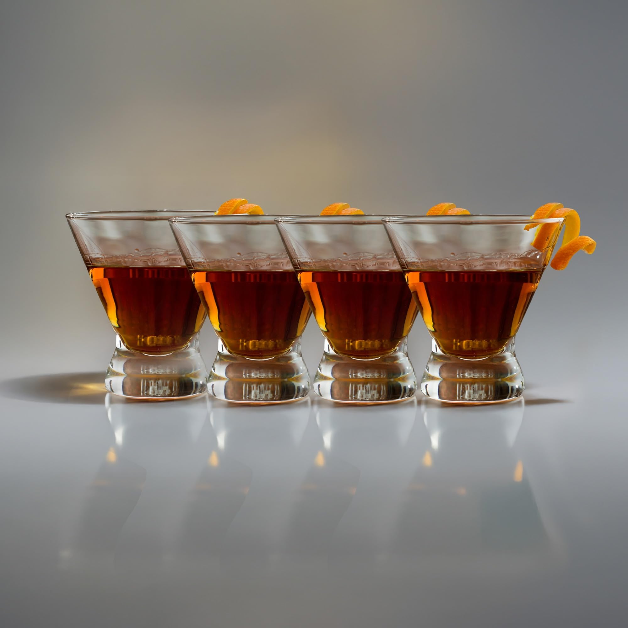 Vaso martini Necessia 8 onzas con diseño cónico para presentaciones modernas