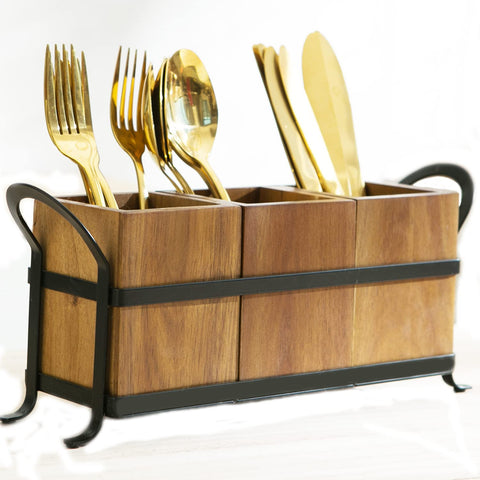 NelyBet porta-cubiertos tres-compartimentos en madera, ideal para ordenar cubiertos en la cocina.