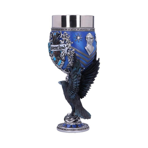 Nemesis Now copa Ravenclaw Hogwarts, detalle de escudo visible, perfecto para vitrina