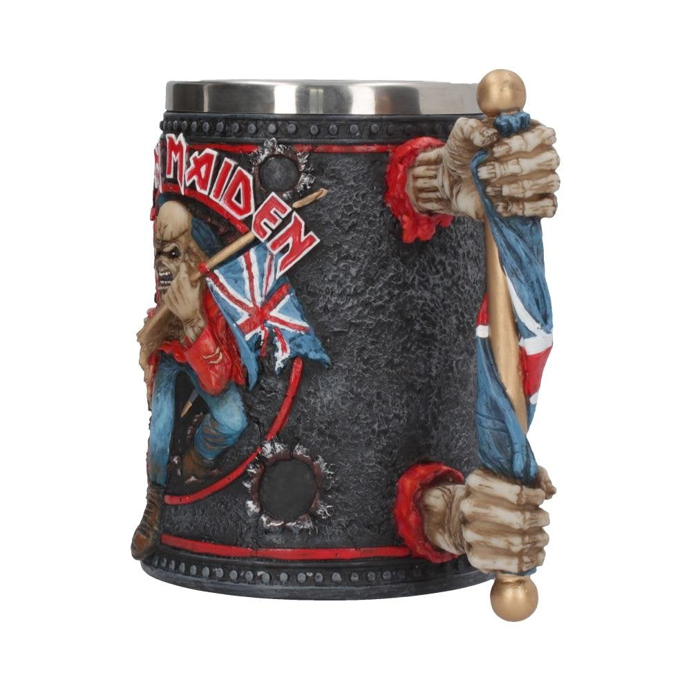Figura de colección Nemesis Now, regalo ideal para fans del metal.