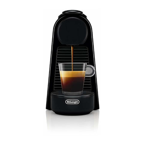 Nespresso Essenza Mini, diseño negro compacto para cocinas pequeñas.