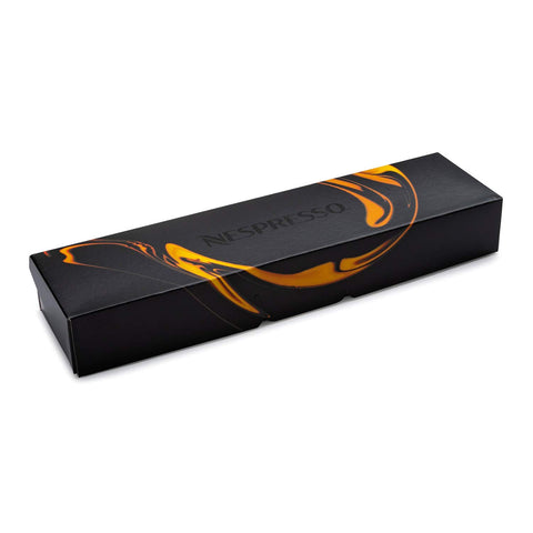 Nespresso Essenza Mini con tanque de agua compacto para uso diario.