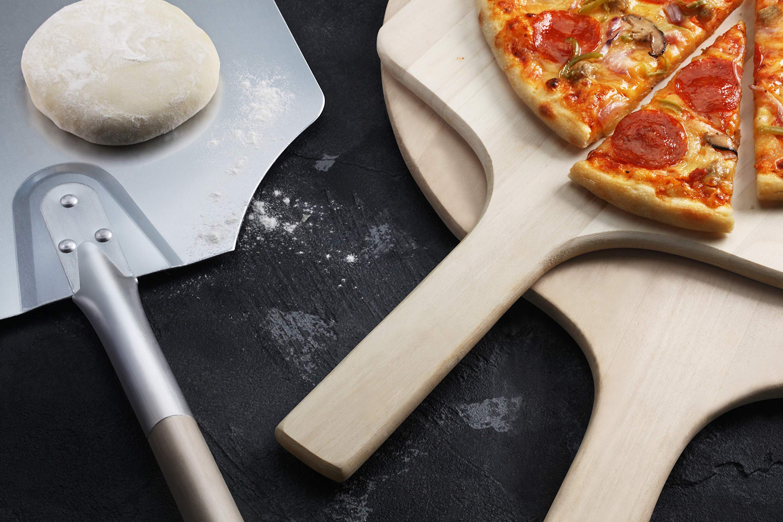 New Star Foodservice pala de aluminio delgada facilita deslizarse bajo la pizza