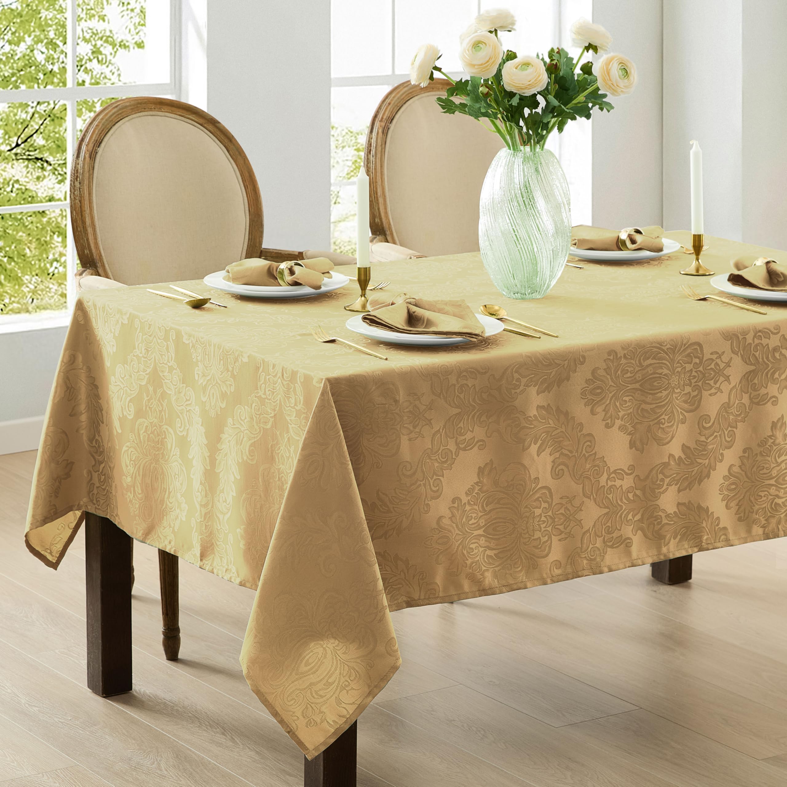 Mantel dorado Newbridge para fiestas y celebraciones.