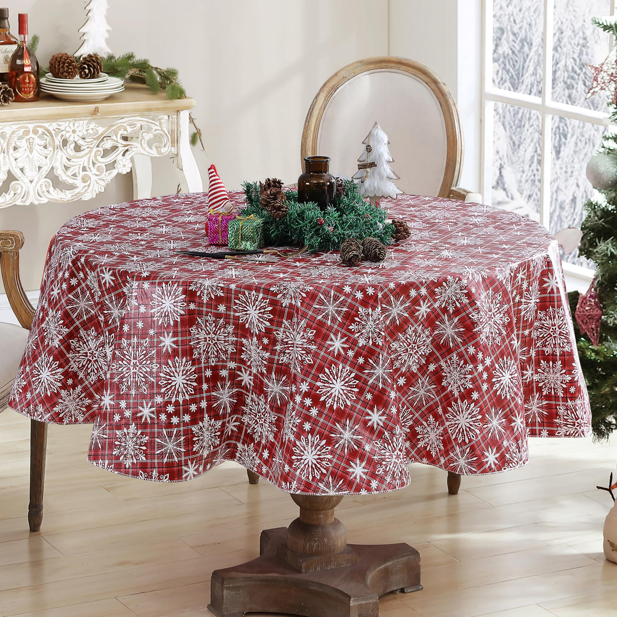 Newbridge Snowfall mantel vinilo, detalle nieve, protege la mesa y añade toque festivo.