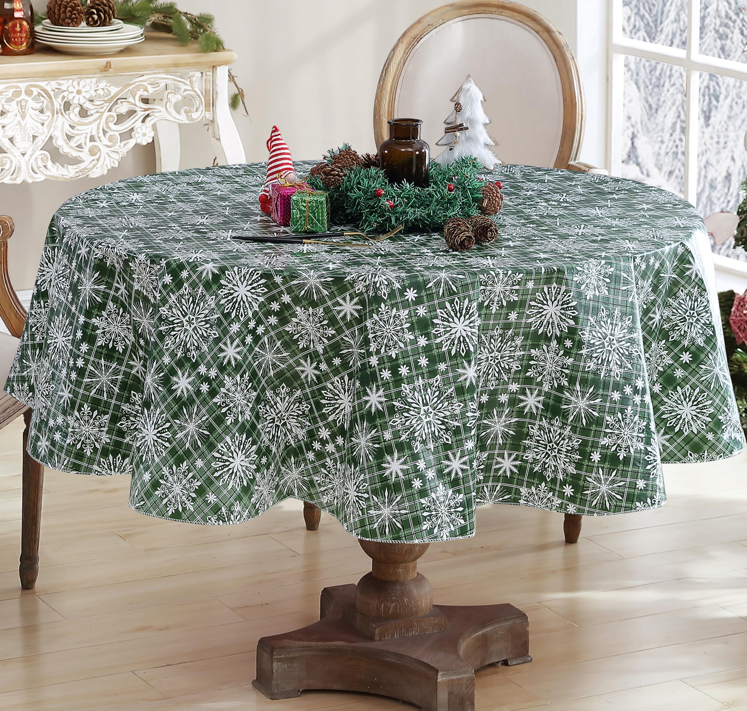 Newbridge Snowfall copos de nieve verde frente a la mesa, ideal para cenas festivas.