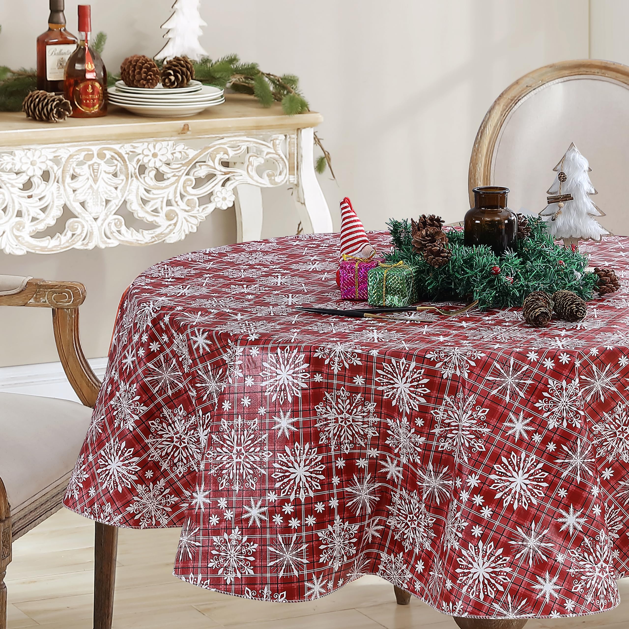 Newbridge Snowfall mantel vinilo, diseño festivo para reuniones y celebraciones.