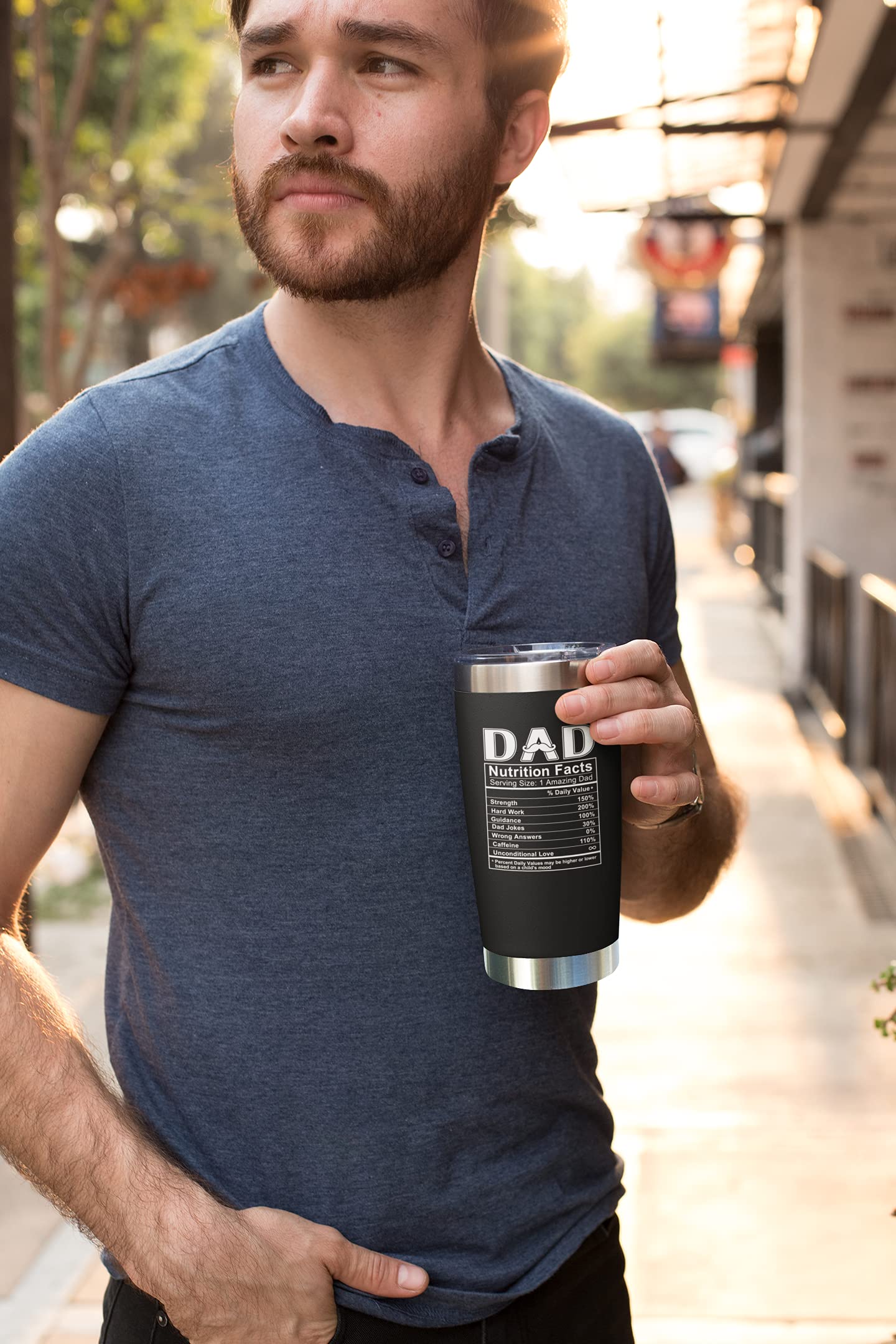 NewEleven regalo para papá y familia con este vaso versátil.