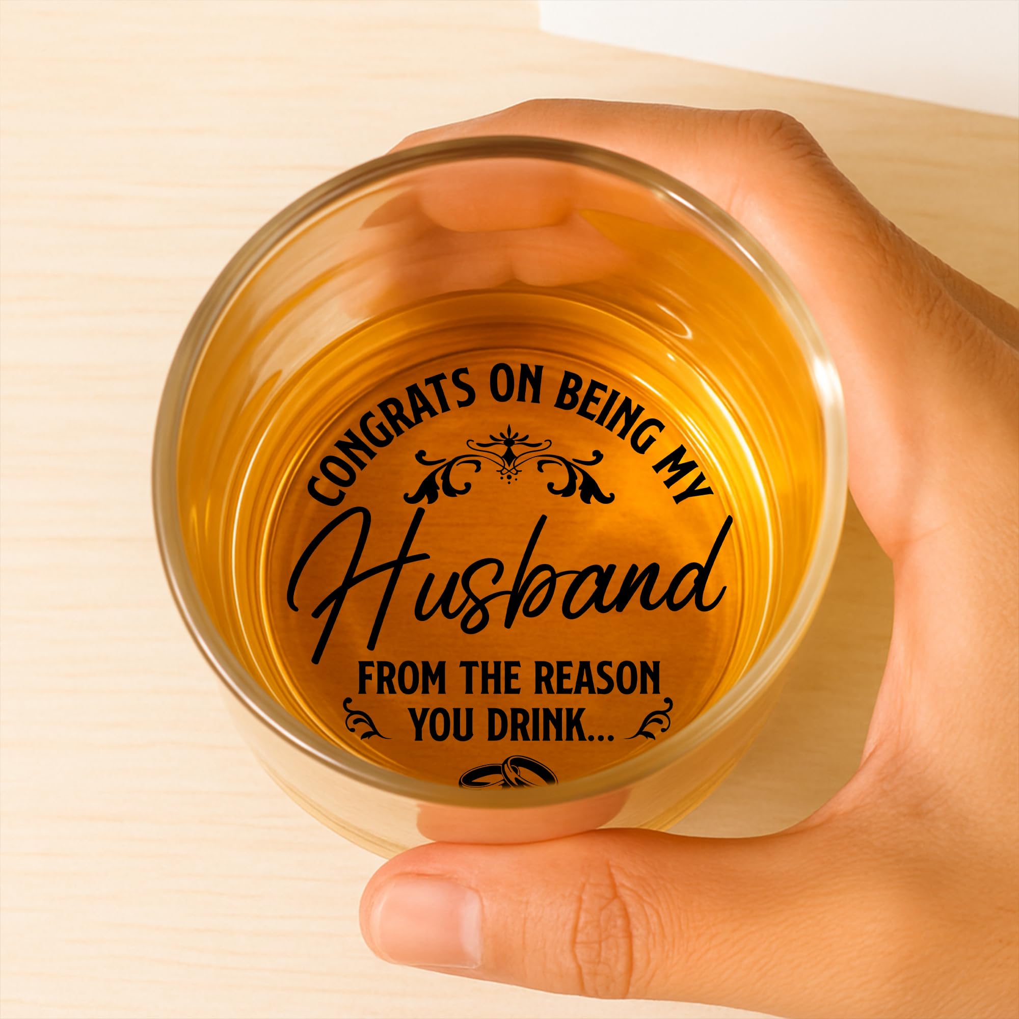 NewEleven whisky glass diseño minimalista, combina con cualquier mesa.
