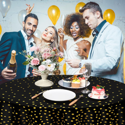 Ambiente festivo con mantel Newwiee para bodas y fiestas