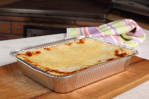 Nicole Home Collection: uso en buffet con bandeja 21x13 de aluminio resistente.