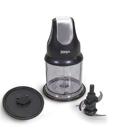 Ninja cortadora de alimentos, cuchillas afiladas, ideal para picar hierbas y verduras.