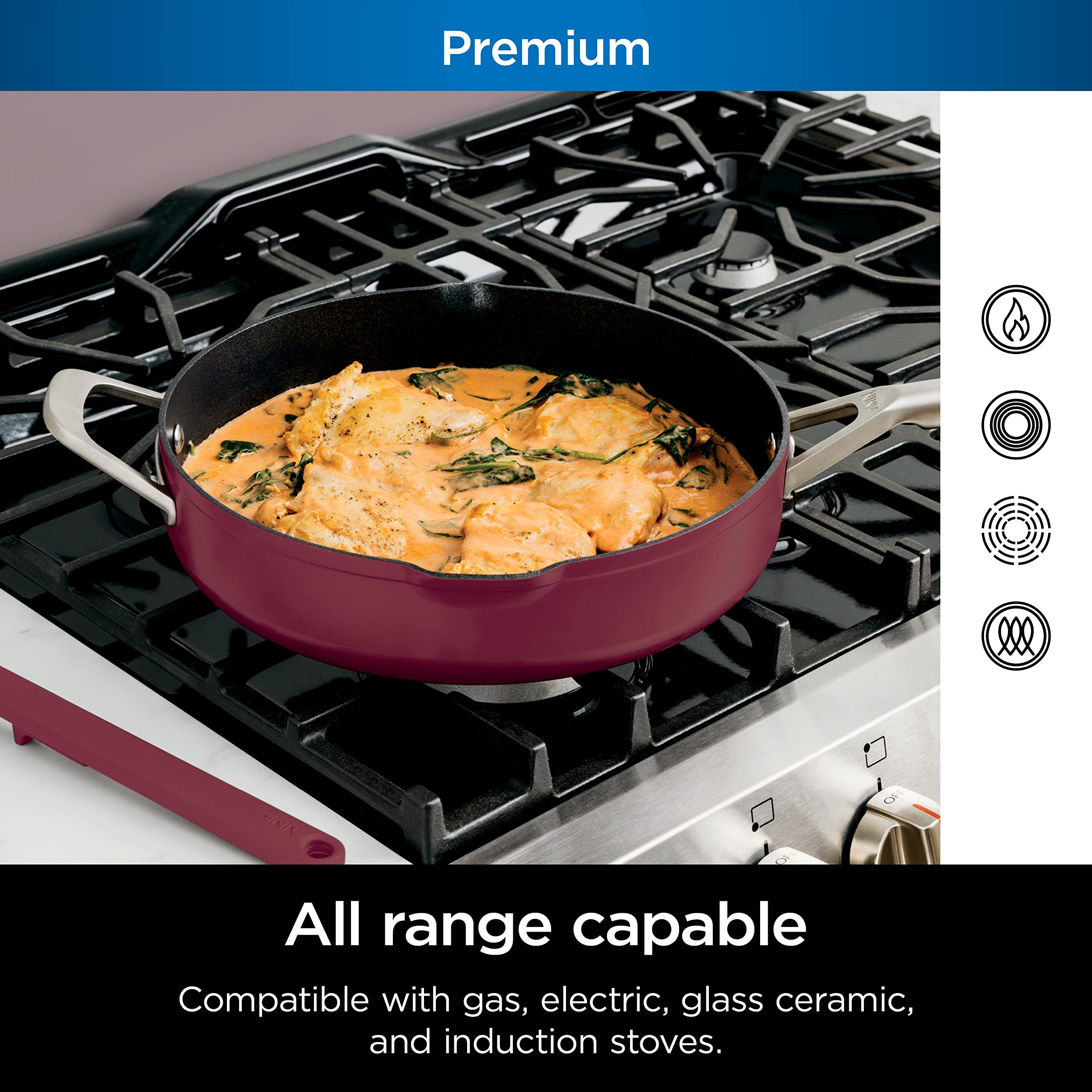 Ninja PossiblePan con utensilio integrado para servir fácilmente en la mesa.
