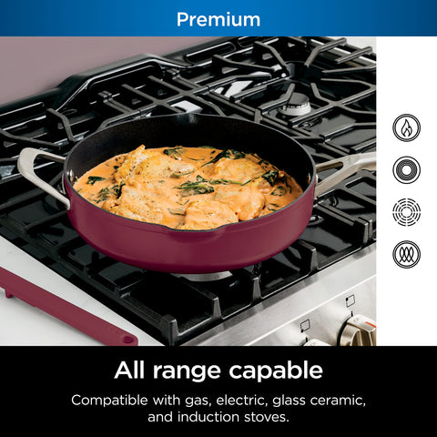 Ninja PossiblePan con utensilio integrado para servir fácilmente en la mesa.