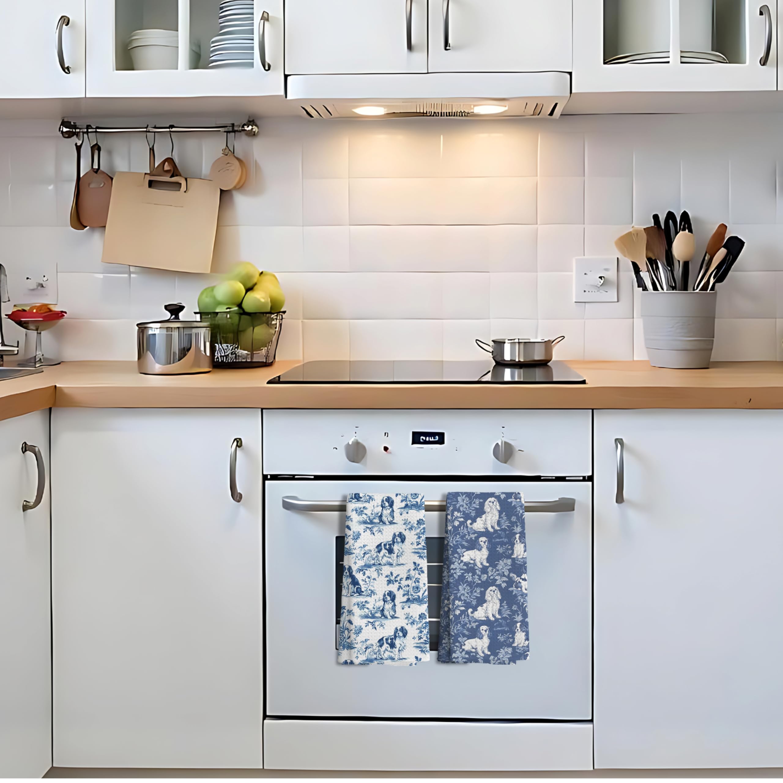 Toalla Nipil con diseño interior azul blanco de lujo floral.