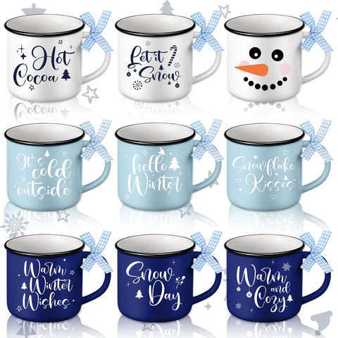 Taza navideña Nitial de 10 onzas con lazo, ideal para café matutino.