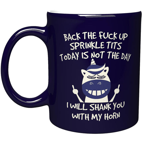 Taza NM NEXTMUG grabada, ideal como regalo único y duradero.