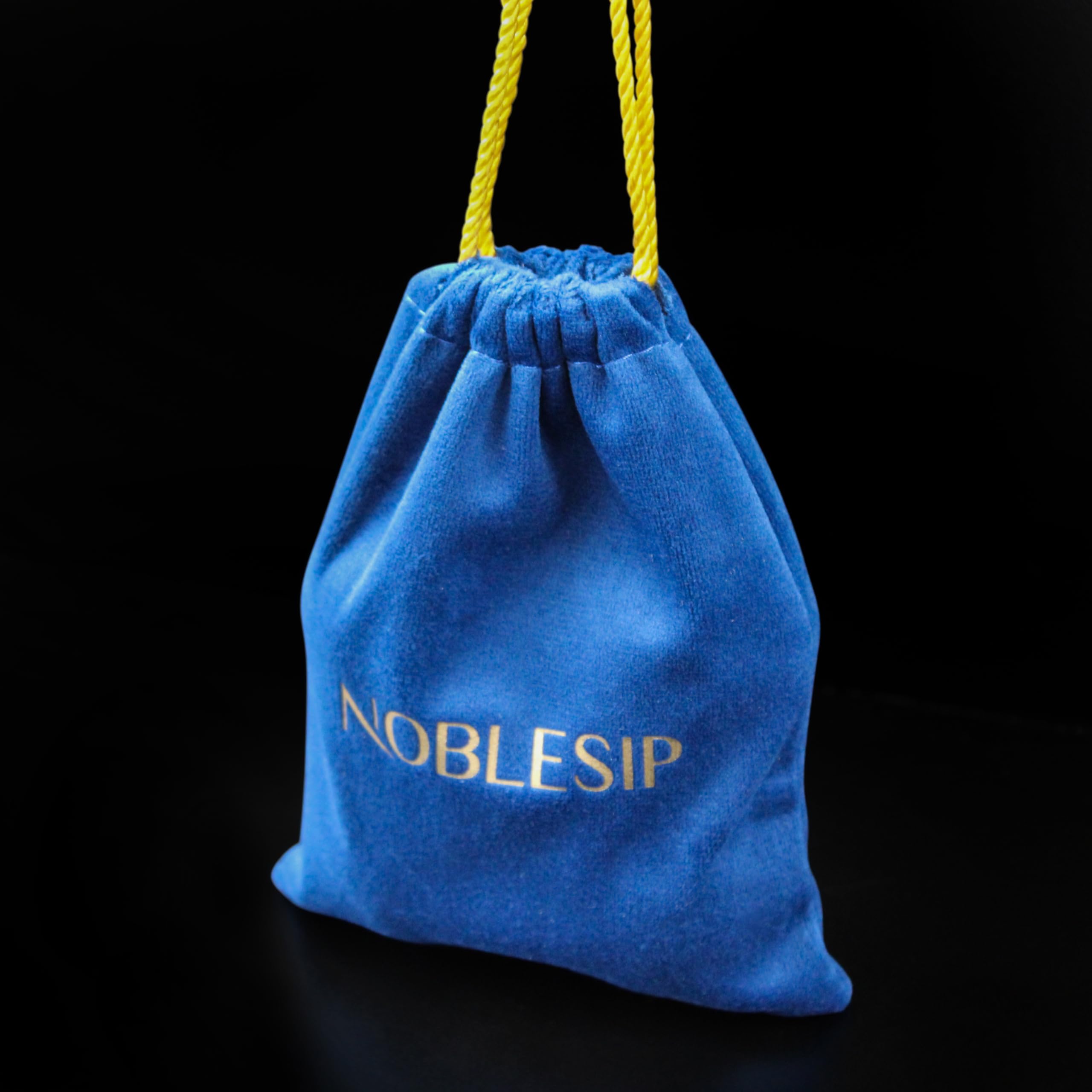 Caja regalo elegante de NOBLESIP para presentar el kit.