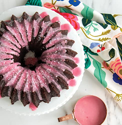 Nordic Ware Brilliance Bundt liberación fácil gracias al antiadherente de silicona.