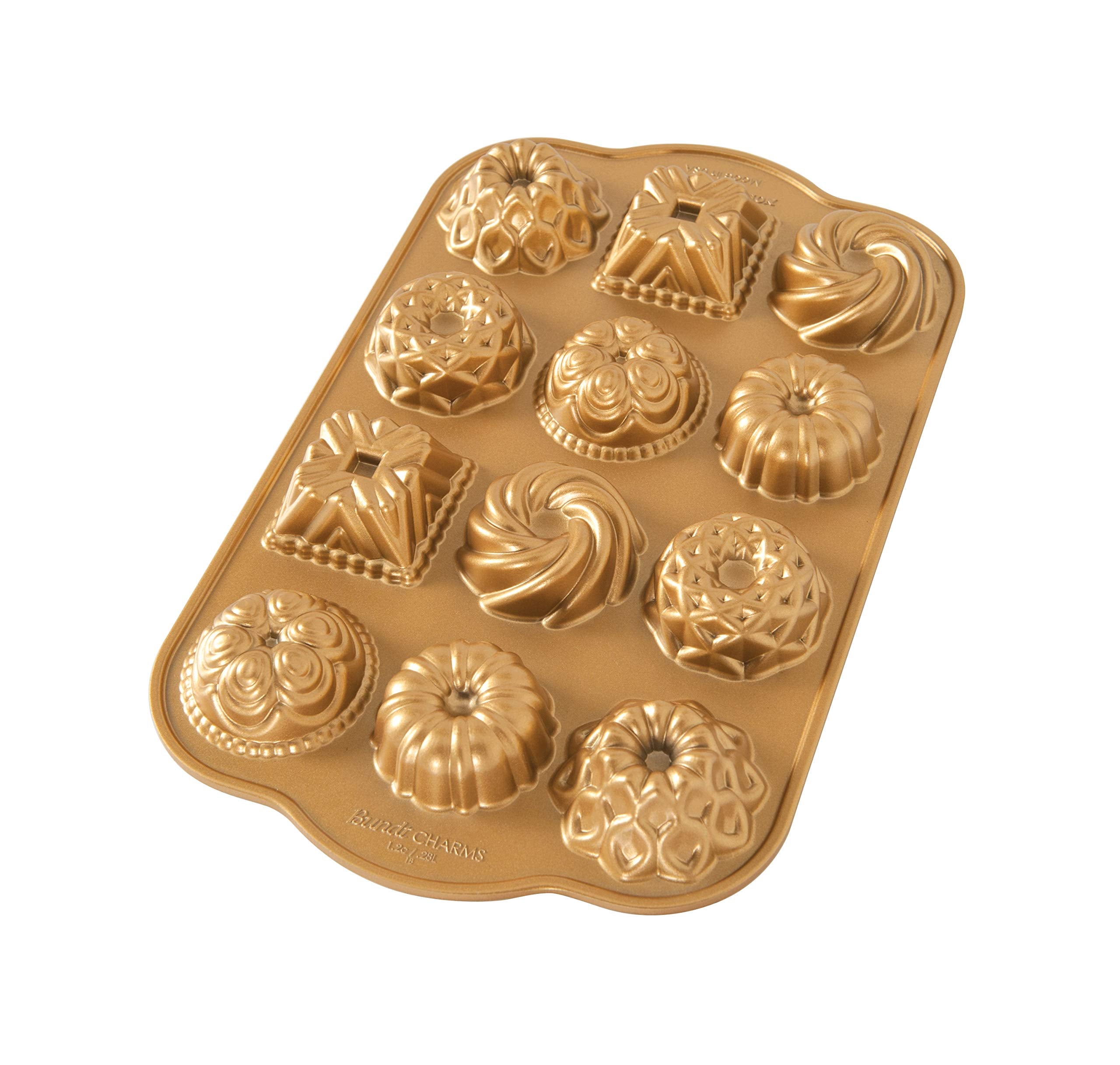 Nordic Ware Bundt Charms con seis formas en oro para porciones pequeñas y decoración.