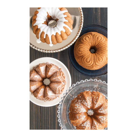 Nordic Ware Bundt Quartet diseño espiral para tortas decorativas.