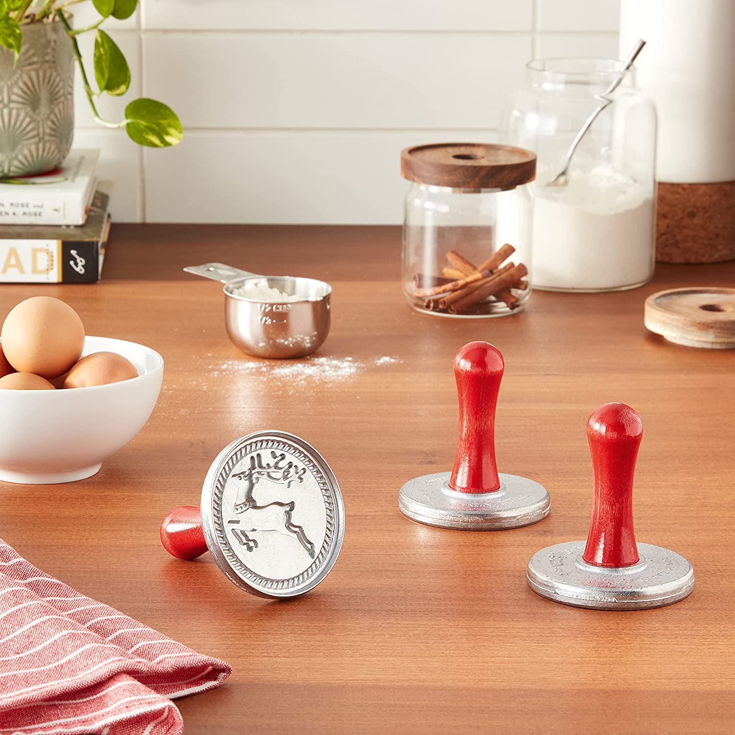 Lavado a mano y cuidado de las piezas Nordic Ware.
