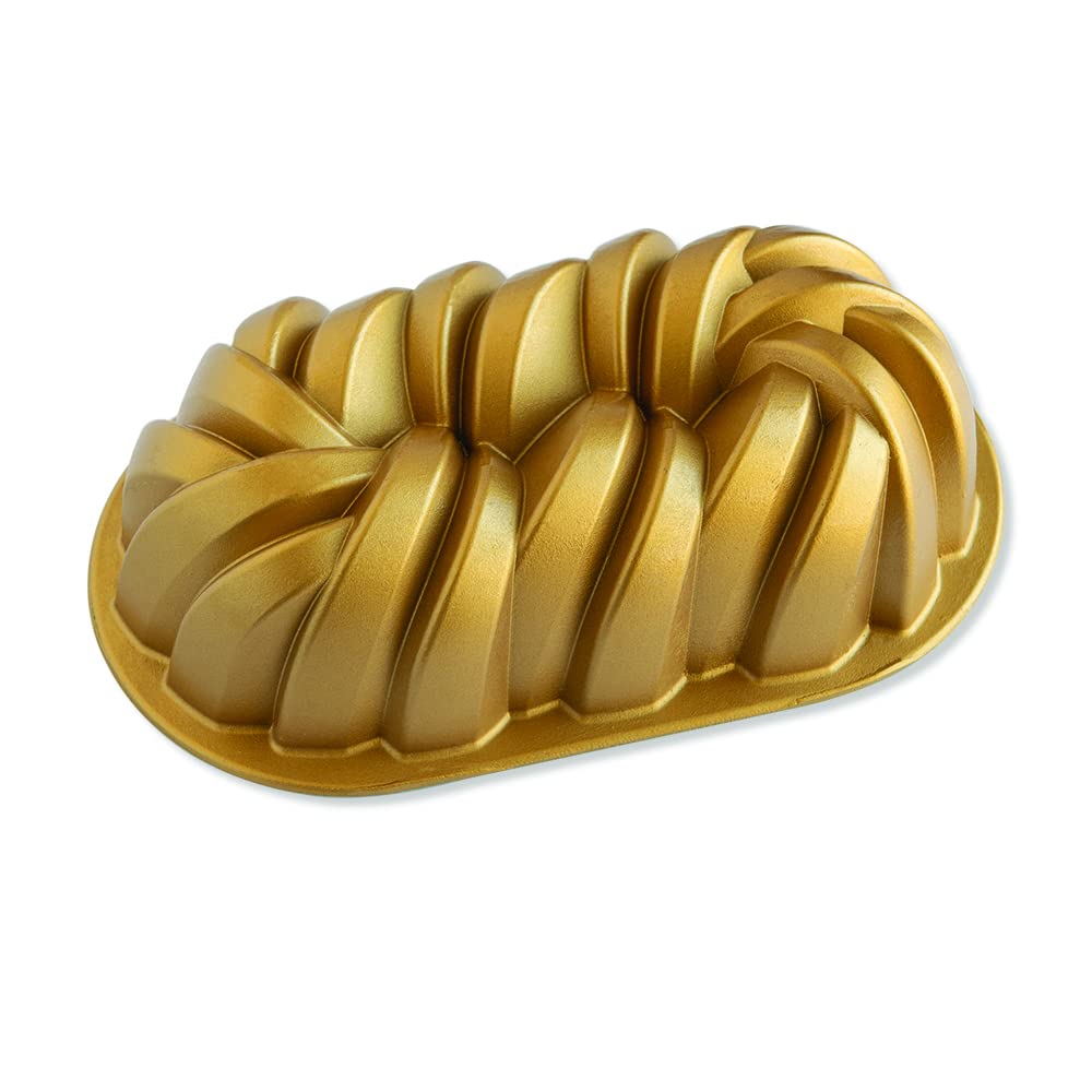 Nordic Ware Molde para pan trenzado, enfoque interior, liberación suave para panes esponjosos.