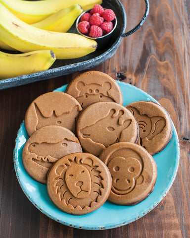 Nordic Ware Zoo Friends jirafa: panqueques delgados para un brunch colorido.