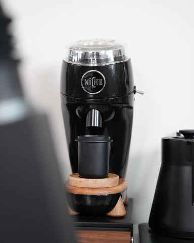 Normcore boca ancha 58mm facilita verter sin derrames.