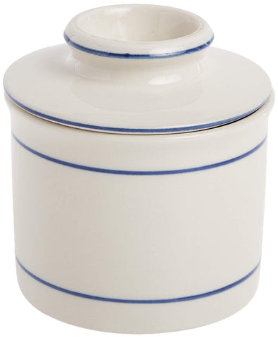 Base con agua de Norpro para sellado hermético y mantequilla blanda.