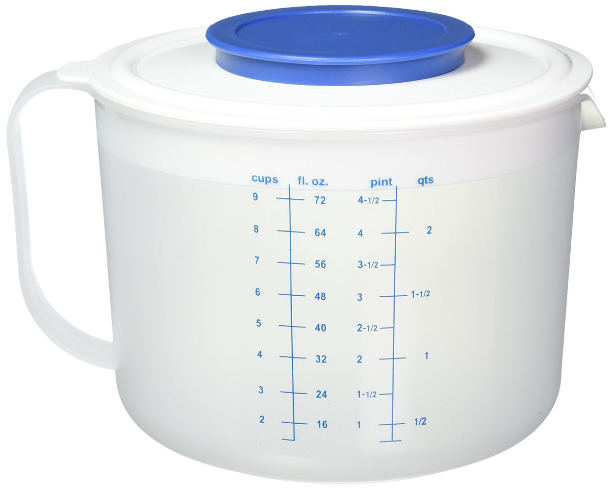 Norpro Mezclador-jarra en azul con medidas de 9 tazas para verter con precisión.