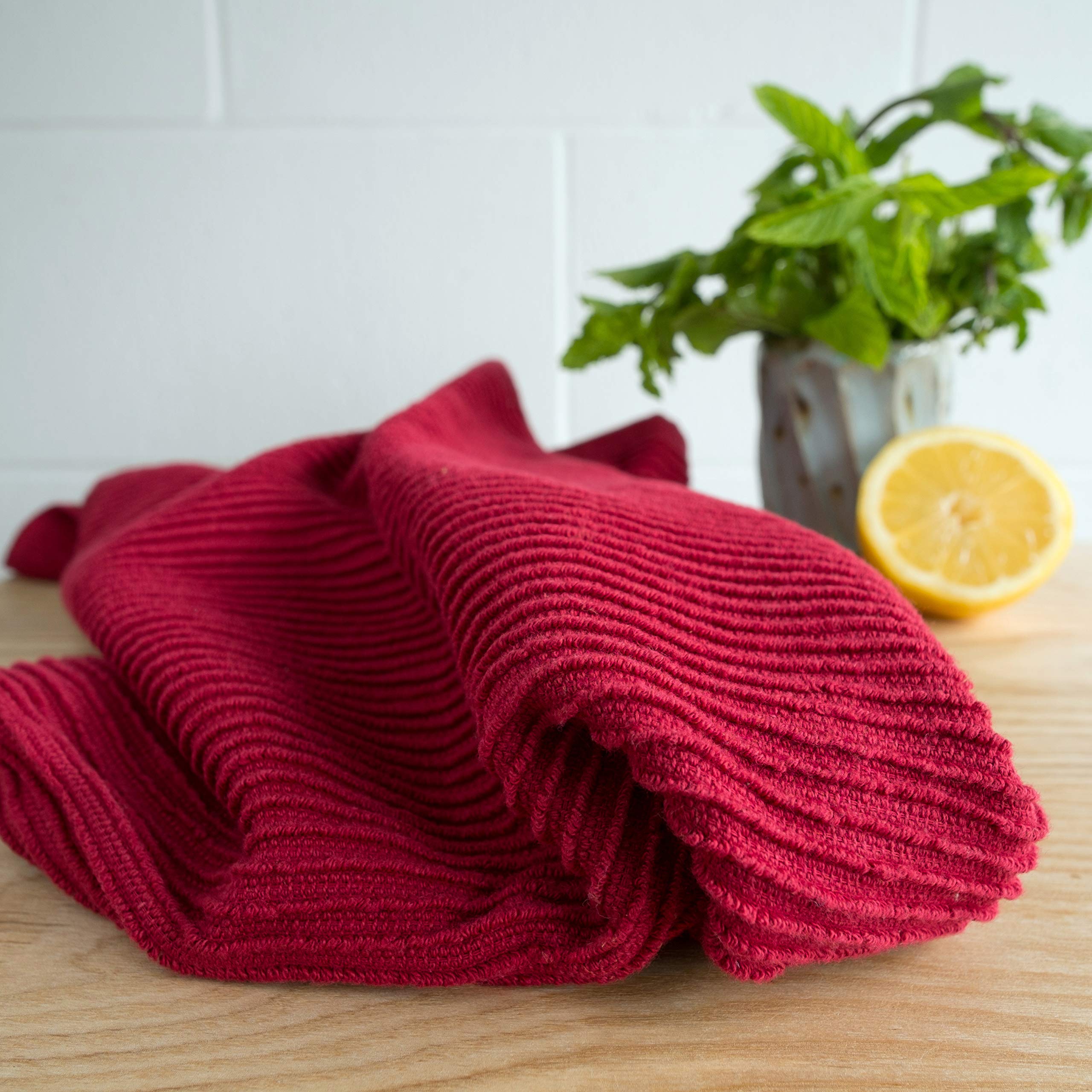 Now Designs Ripple Carmine: toalla gruesa y absorbente para manos