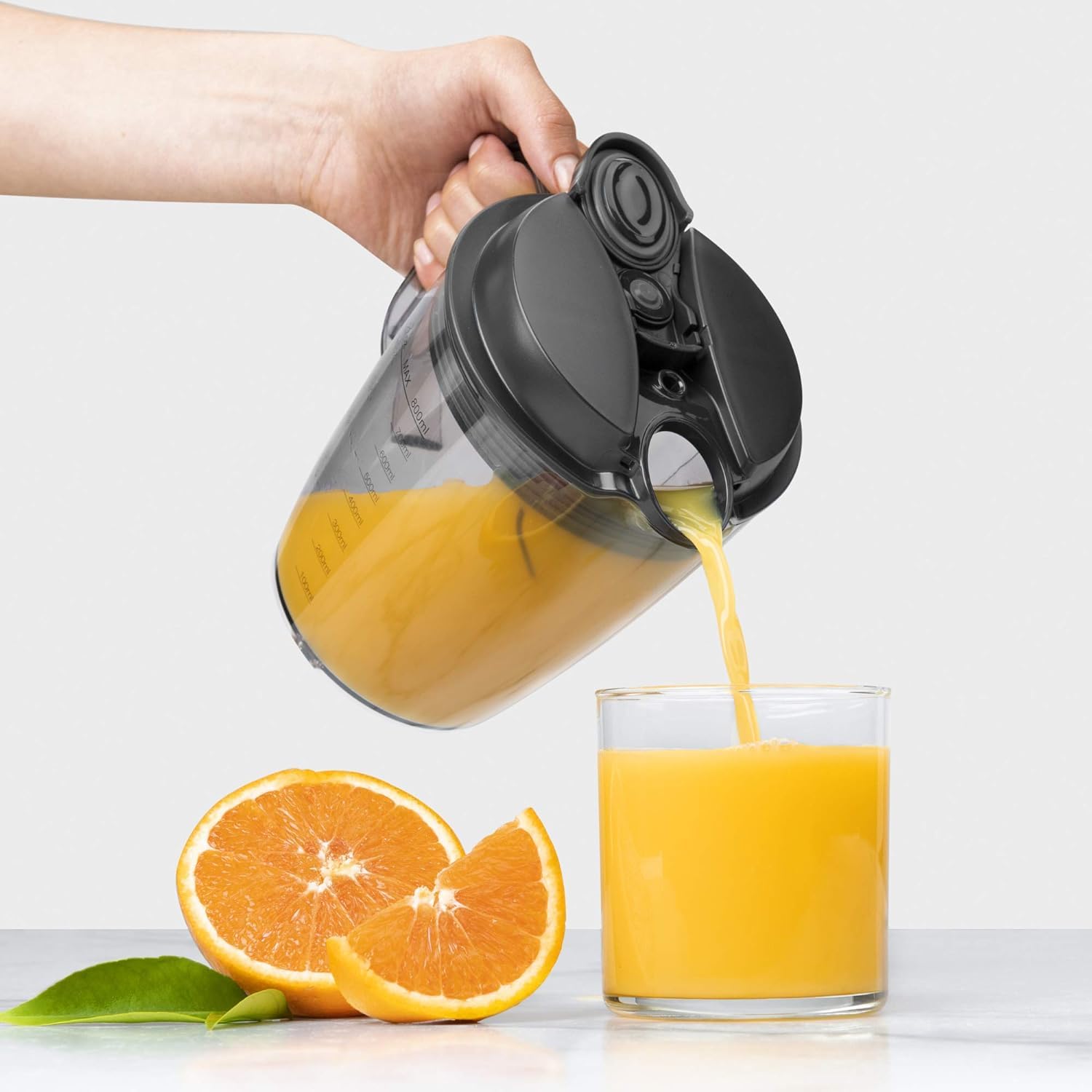 NutriBullet bandeja de pulpa retirada para limpieza fácil.