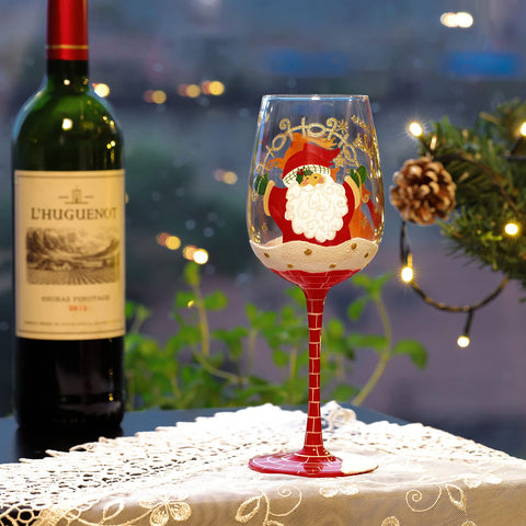 Vaso pintado NymphFable con renos en nieve, ideal para fiestas.