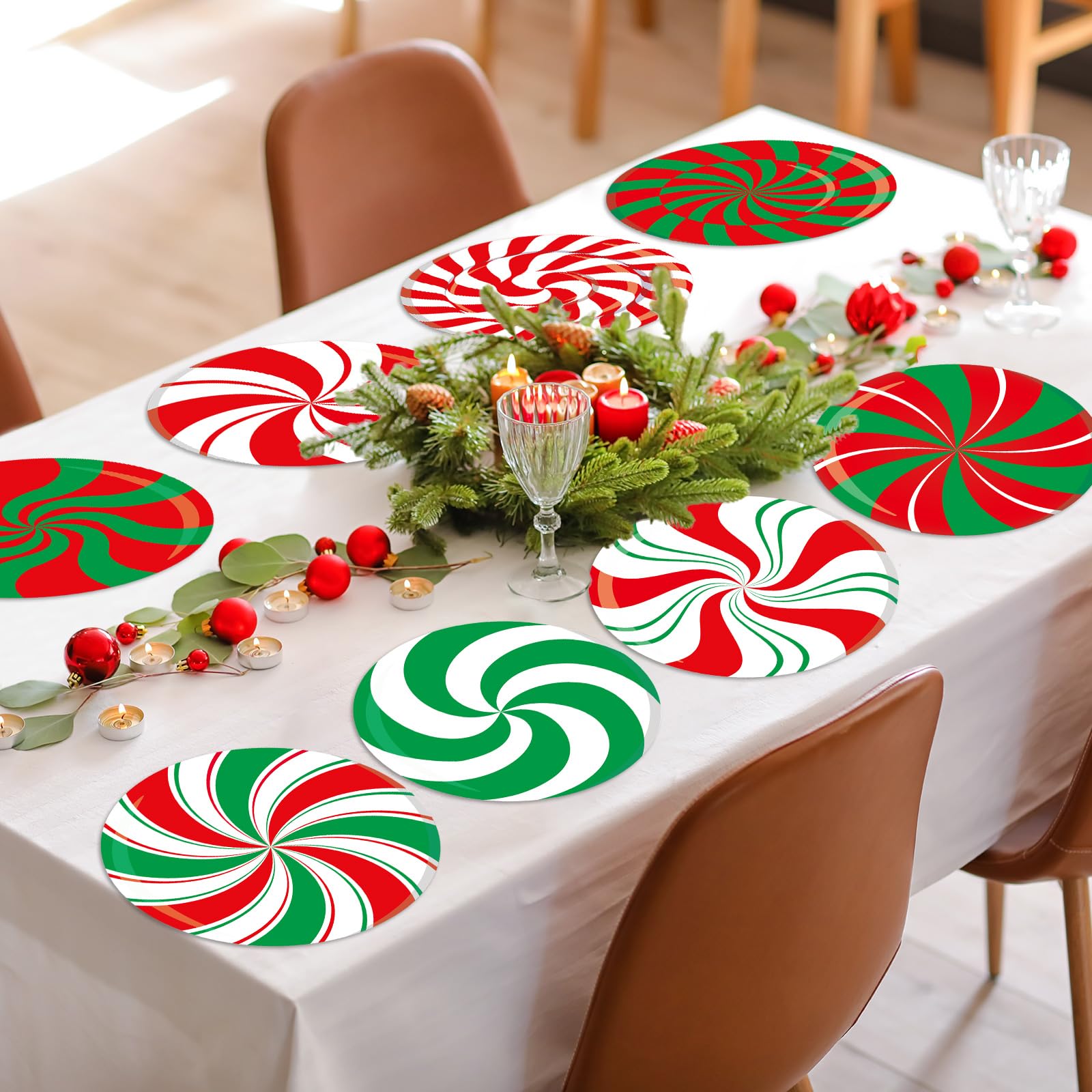 Empaque de manteles desechables OBUSATT para Navidad.