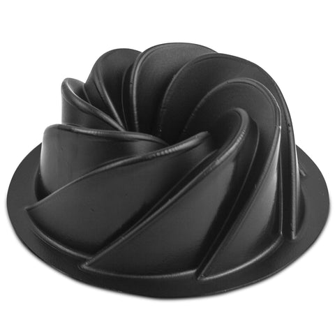 O'Creme pan mini Bundt ligero y fácil de almacenar en cualquier cocina