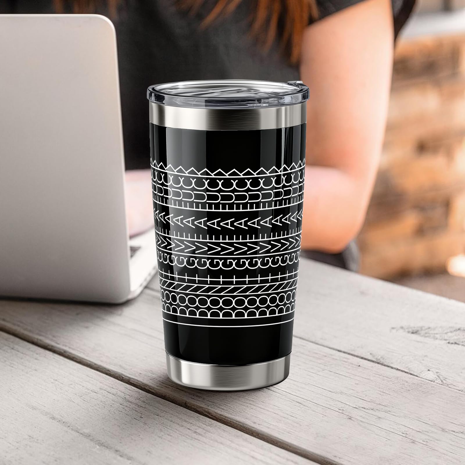 Regalo para colegas: taza OGGOVIBE con humor directo y práctico.