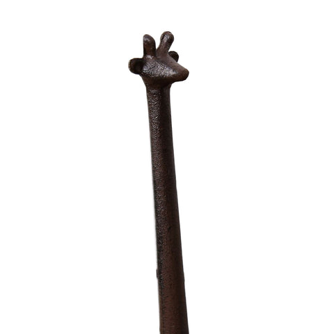 Acabado bronce envejecido de Ogrmar añade detalle y durabilidad.