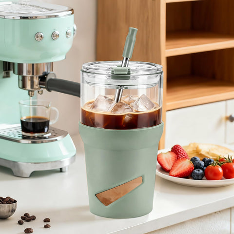 Ideal para café frío y smoothies con el vaso de vidrio Olivego.
