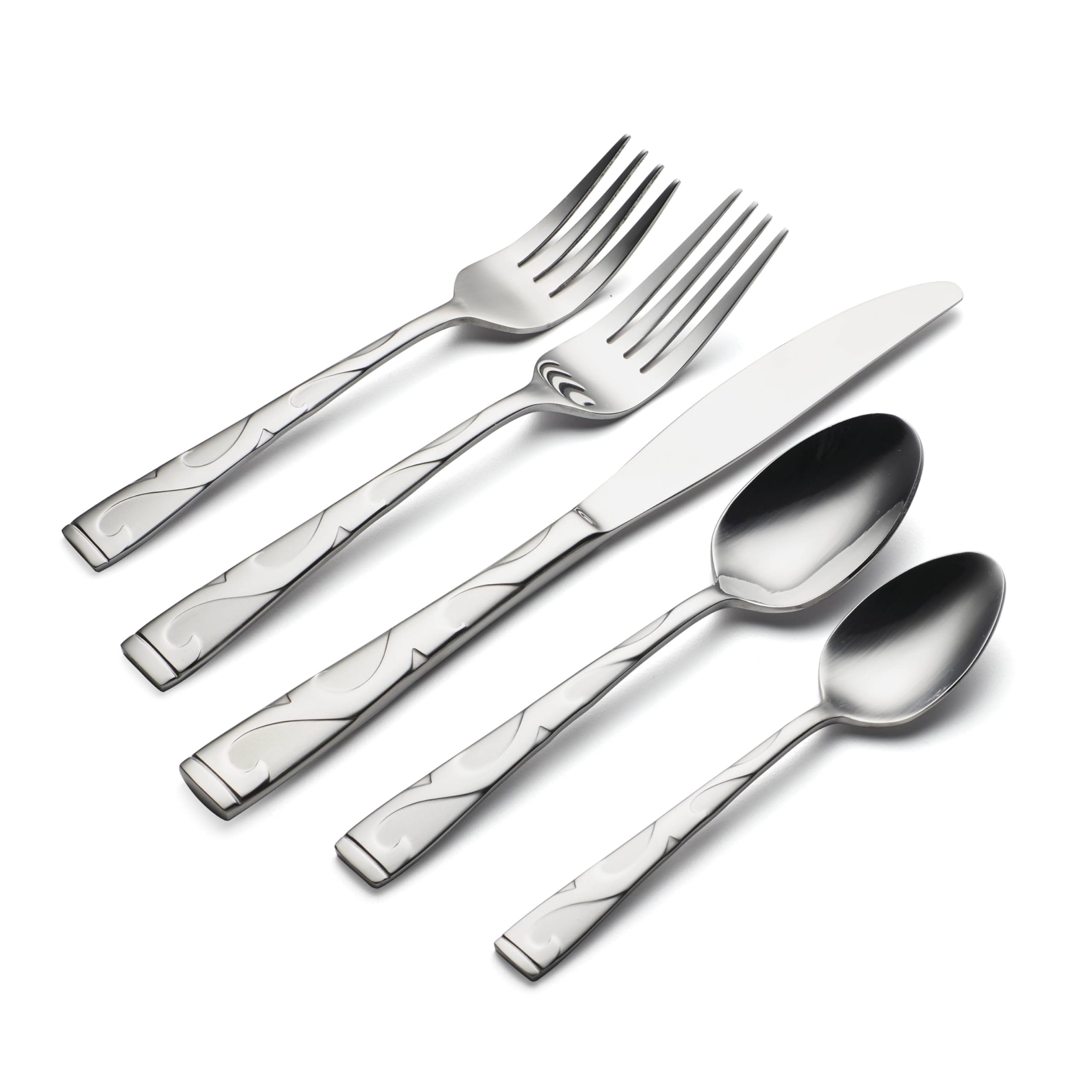 Diseño espiral embosado en cada cubierto Toscana para mesa elegante.