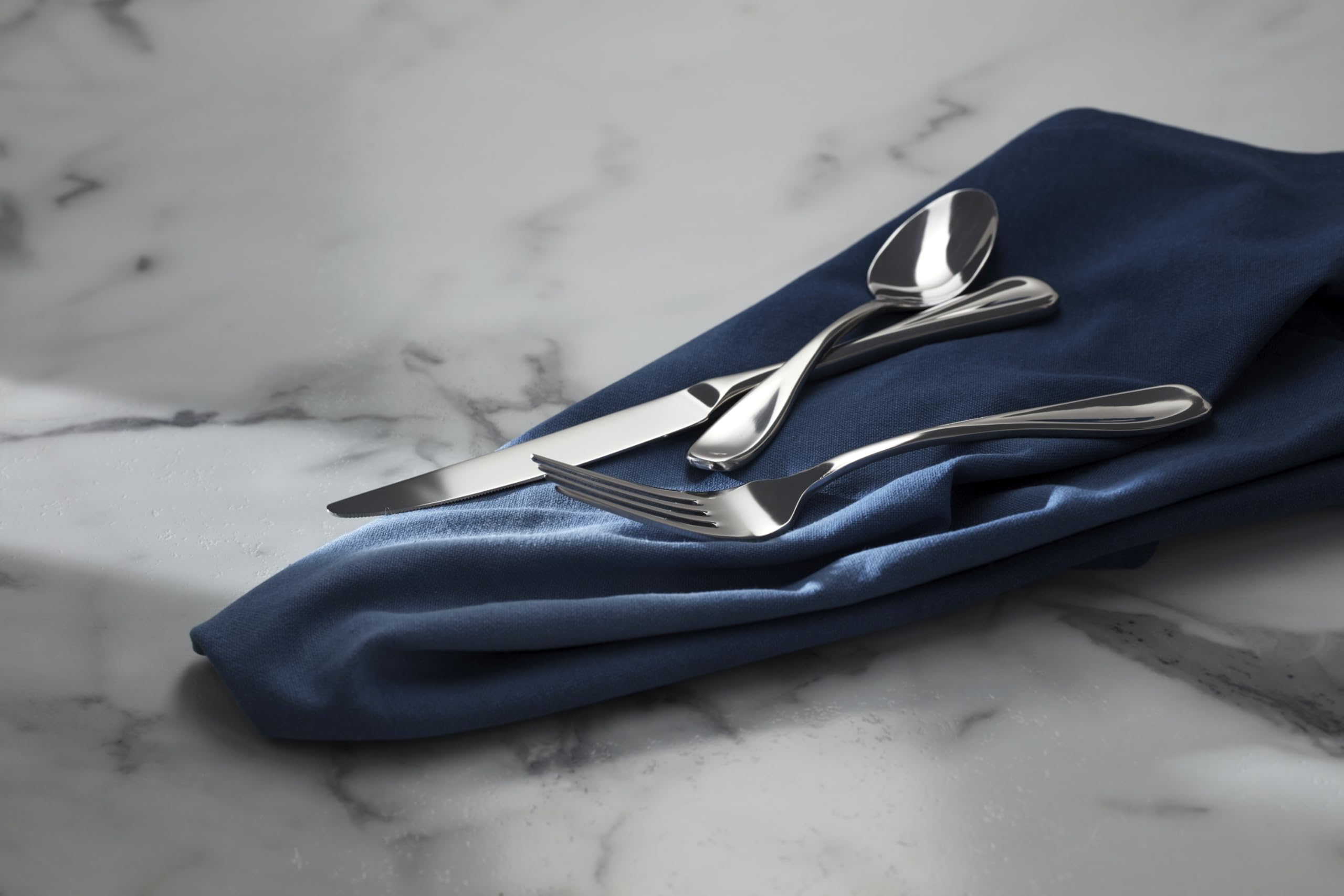 Oneida Voss, diseño moderno que combina estilo y confort.