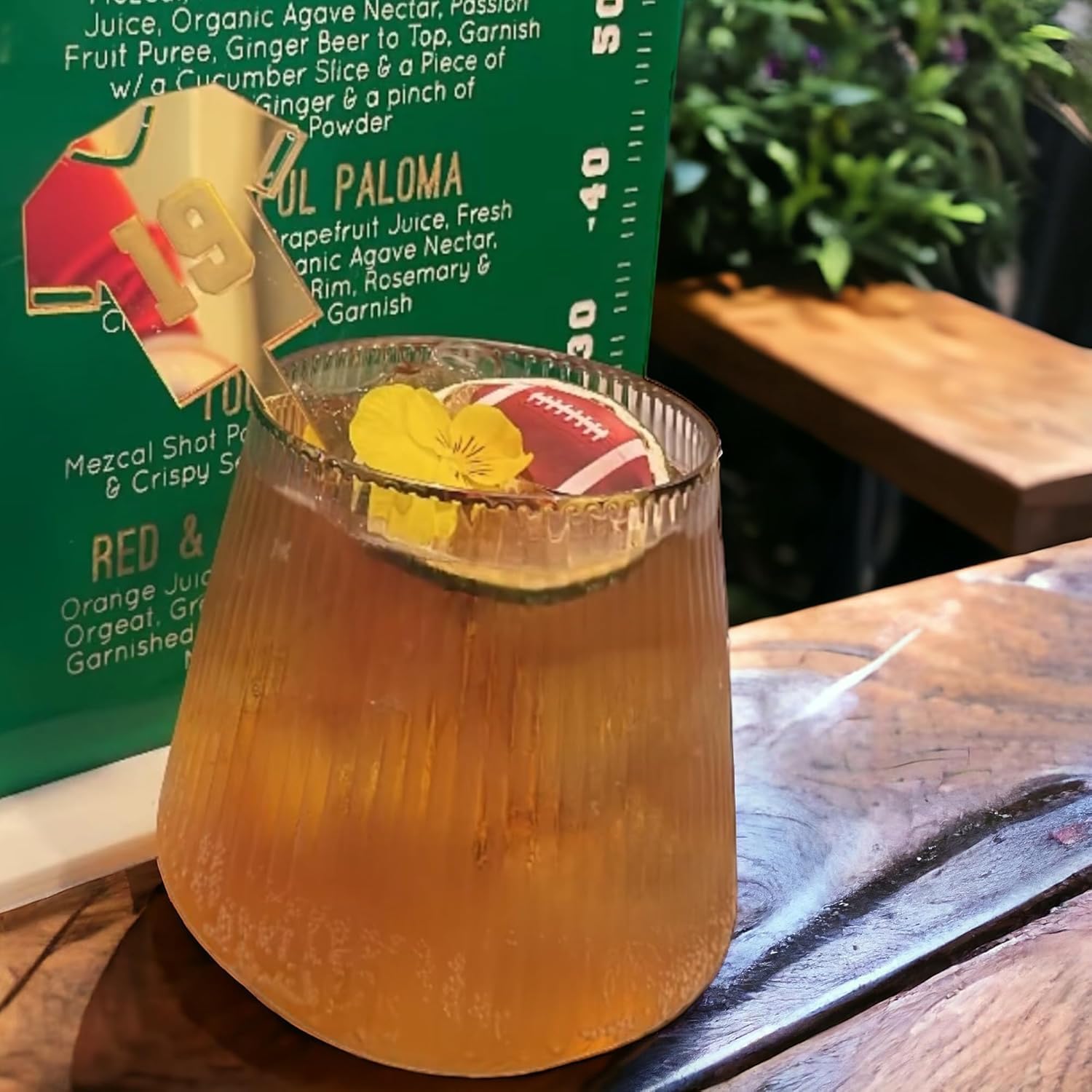 Copas Oojami hechas de plástico reciclable y libre de BPA.