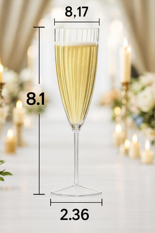 Vaso Oojami con acabado brillo dorado, añade glamour a Año Nuevo y bodas.