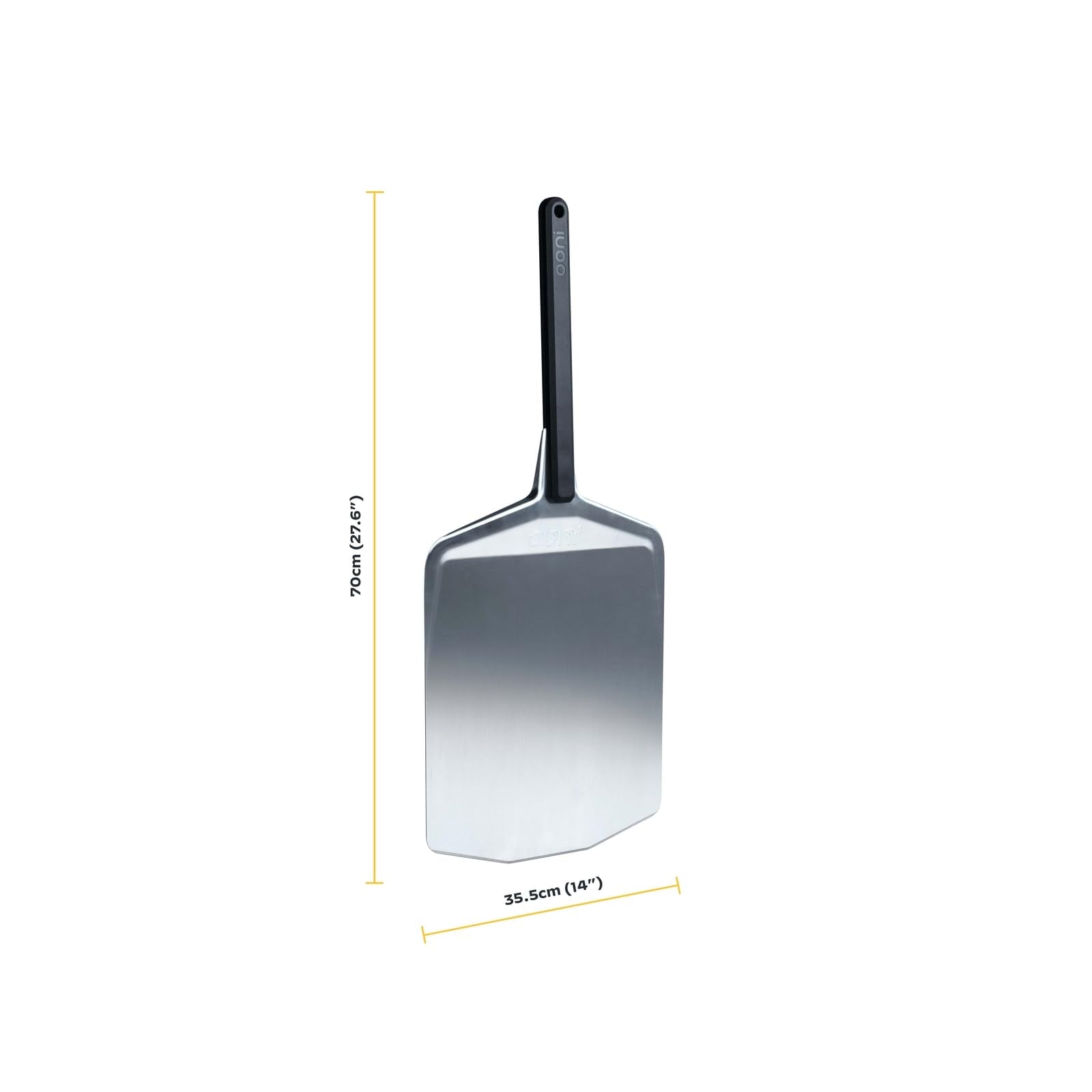 Superficie de aluminio lisa de Ooni para estirar la masa.
