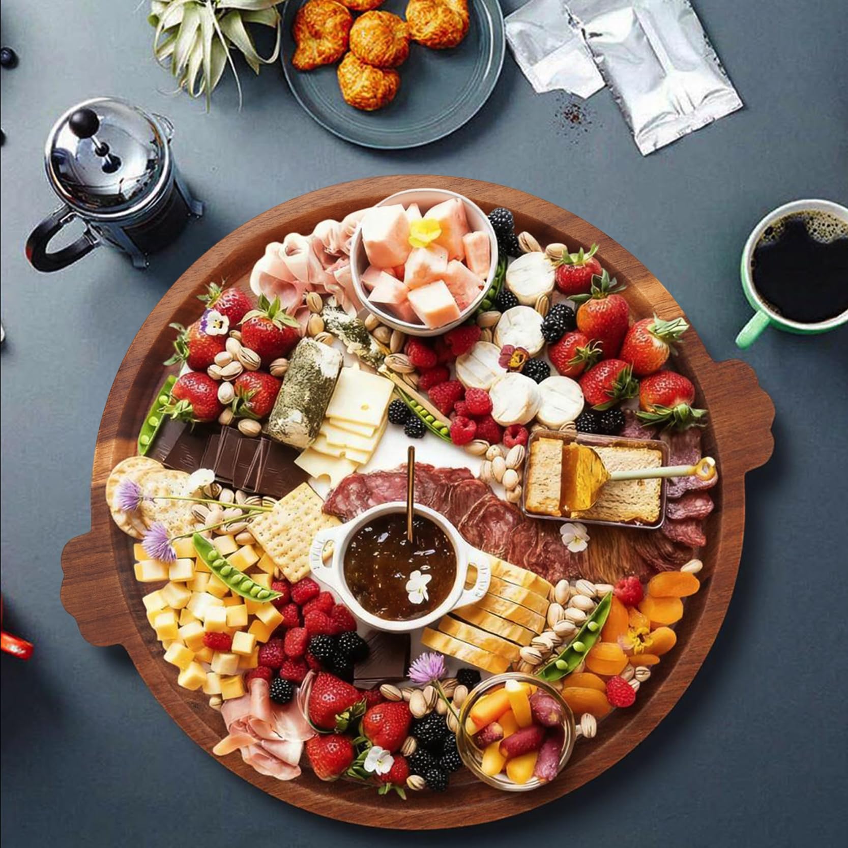 OrganicVilo Acacia: borde elevado para evitar derrames durante aperitivos.